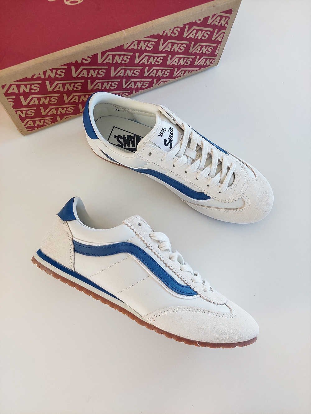 Vans Super Lowpro Shoes Women's 9 White & Blue Classic Casual Sneakers Retro